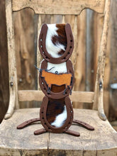 Load image into Gallery viewer, Cowhide Long Horn Paper Towel Holder
