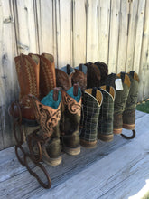 Load image into Gallery viewer, Brown Horseshoe Boot Rack- 6 Pairs of Boots